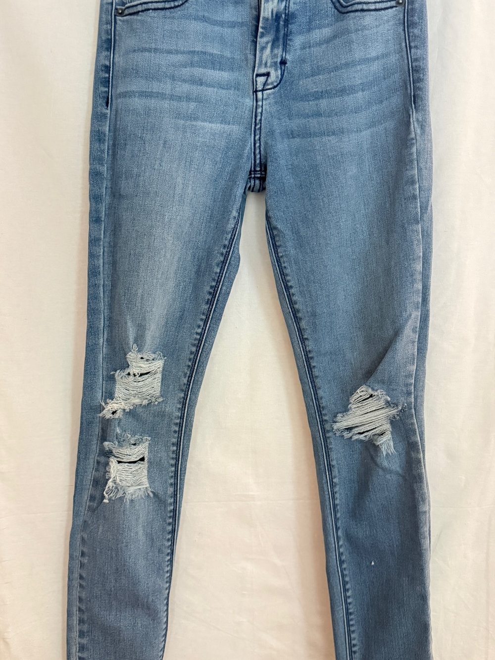 Hidden brand Women's Blue Distressed Skinny Jeans